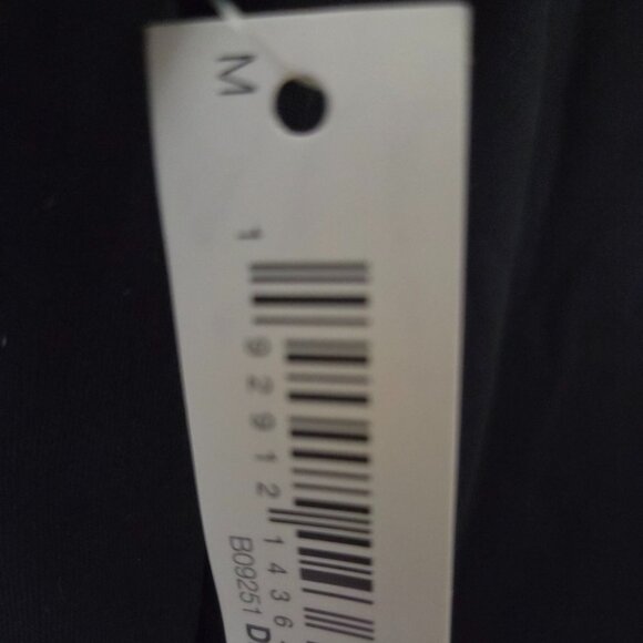 New Women's Light Weight Black Performance Jacket - Picture 3 of 4